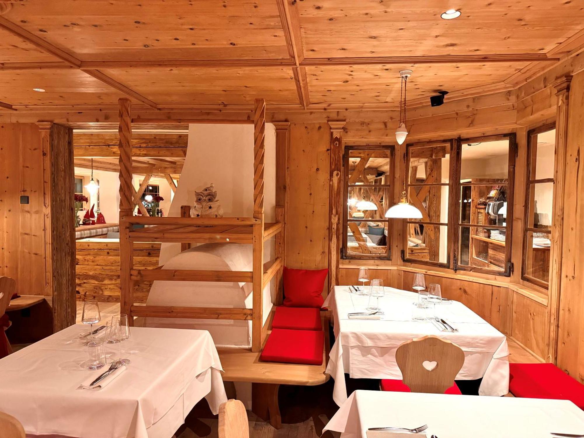 Hotel Gran Fanes كورفارا إنْ بادِيا المظهر الخارجي الصورة