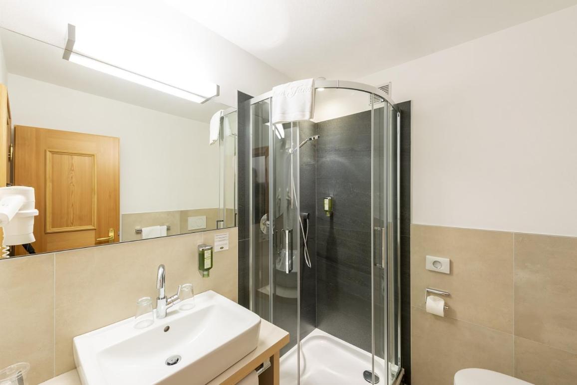 Hotel Gran Fanes كورفارا إنْ بادِيا المظهر الخارجي الصورة