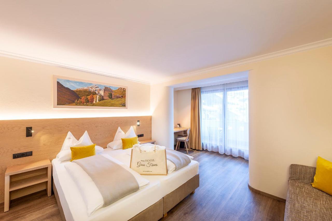 Hotel Gran Fanes كورفارا إنْ بادِيا المظهر الخارجي الصورة